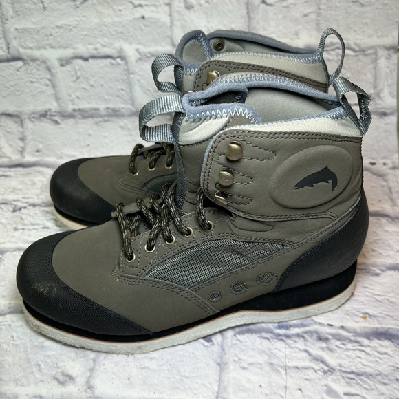 Simms Wading Boots Felt Sole Shoes Mens Size 8 Fly Fishing Outdoor Gray - Picture 1 of 12